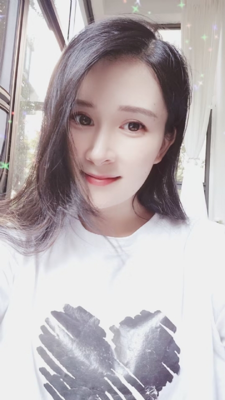 晨曦的第二张照片--济宁相亲服务中心