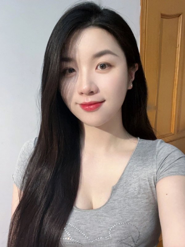 乔乔在寻爱的第一张照片--济宁相亲服务中心