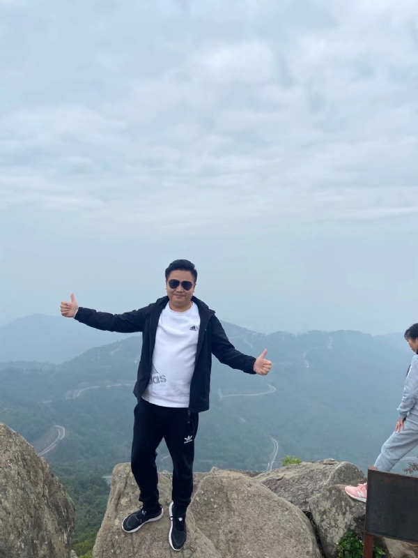 kinlee的第一张照片--济宁相亲服务中心