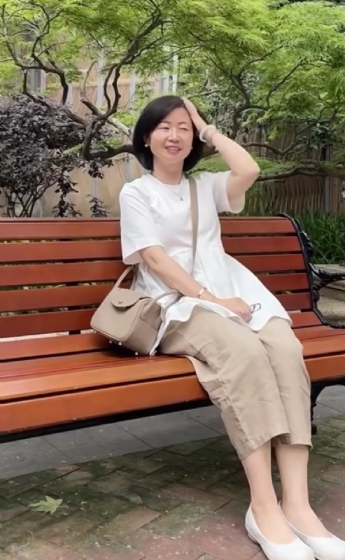 千年老母猪的第五张照片--济宁相亲服务中心