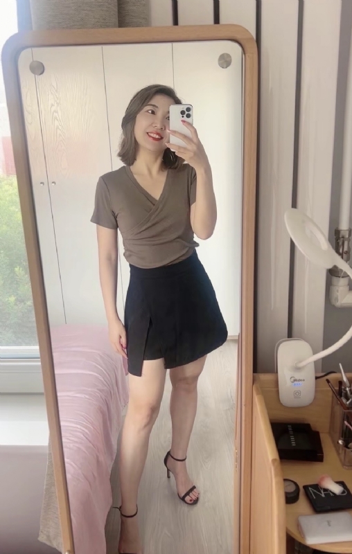 丽波的第二张照片--济宁相亲服务中心
