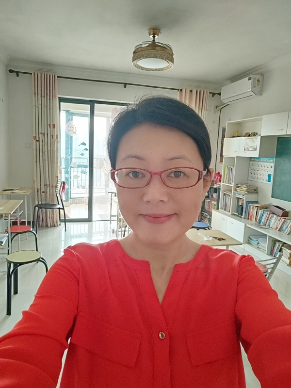 丽华的第二张照片--济宁相亲服务中心