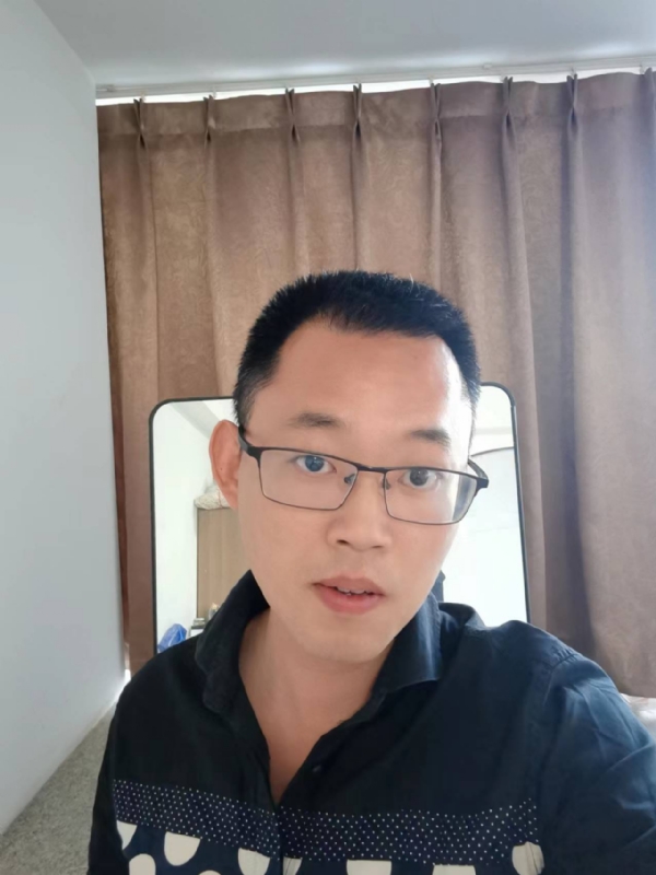 lips11的第一张照片--济宁相亲服务中心
