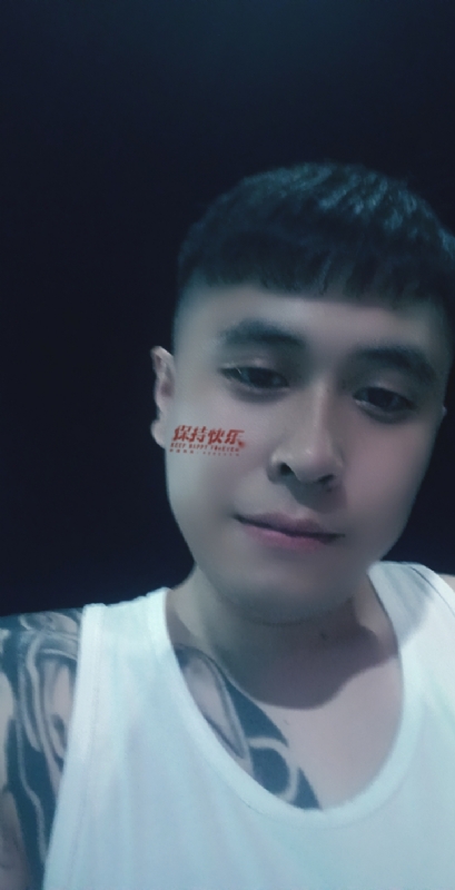 愚忠的第一张照片--济宁相亲服务中心