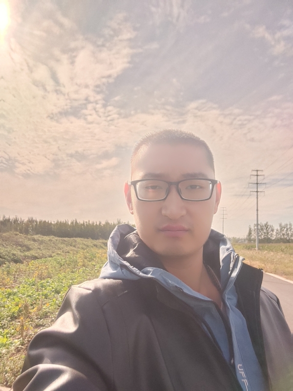 温暖胸膛的第一张照片--济宁相亲服务中心
