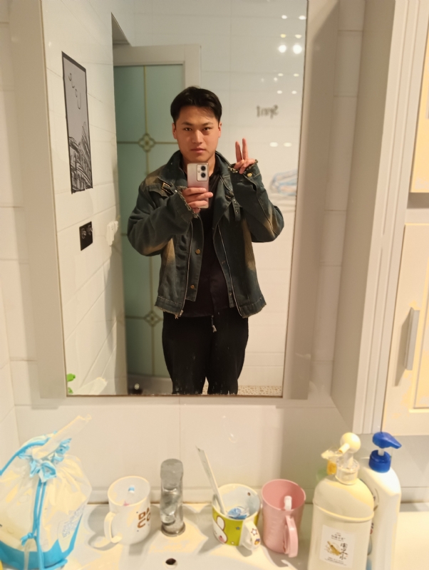 自律的MAN的第一张照片--济宁相亲服务中心