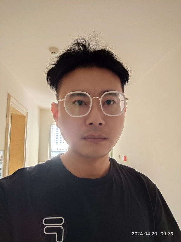 信带小李的第一张照片--济宁相亲服务中心