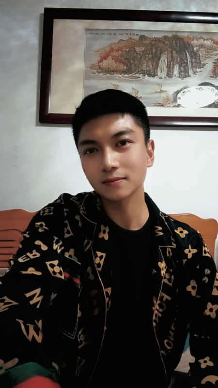 正直的火焰的第三张照片--济宁相亲服务中心