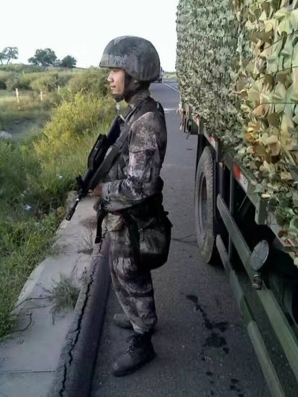 搬砖中的第一张照片--济宁相亲服务中心