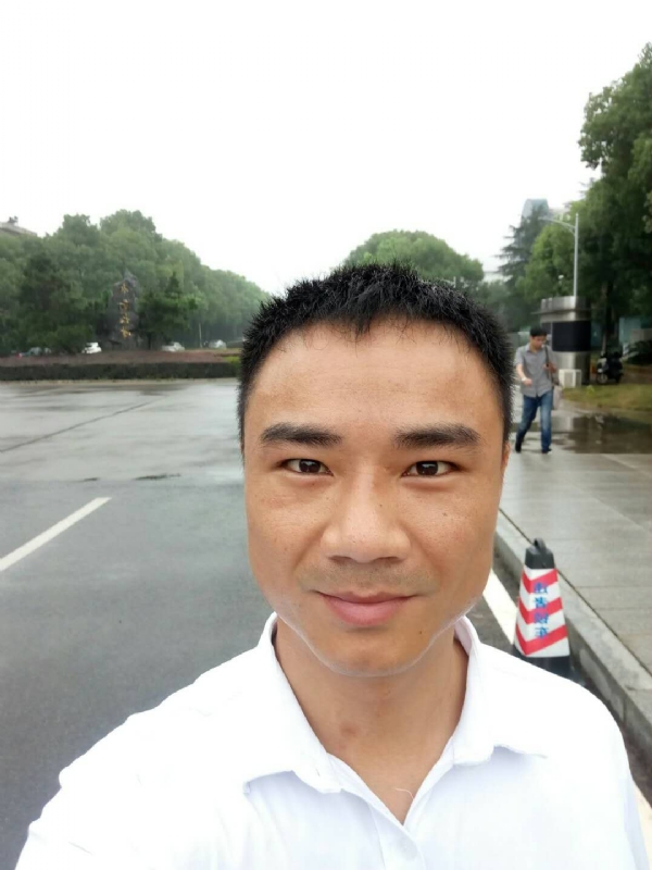 水木年华的第一张照片--济宁相亲服务中心