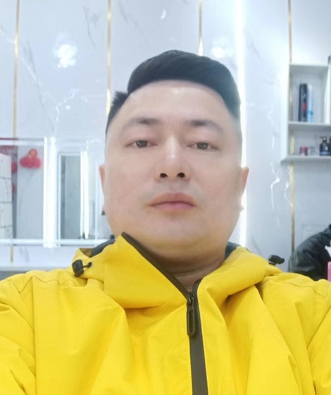 曾哥的第一张照片--济宁相亲服务中心