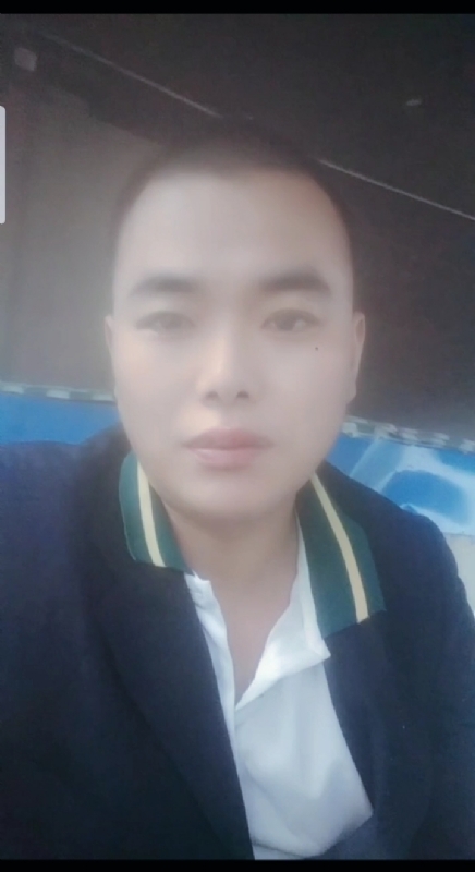 阳光男孩的第一张照片--济宁相亲服务中心