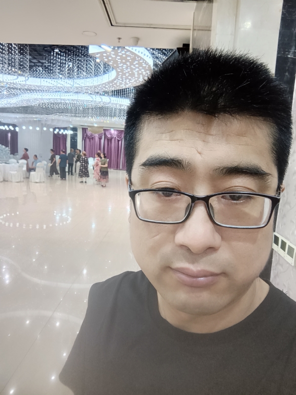晴天的第三张照片--济宁相亲服务中心