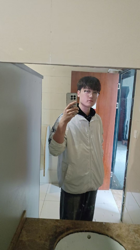 高大毛的第一张照片--济宁相亲服务中心