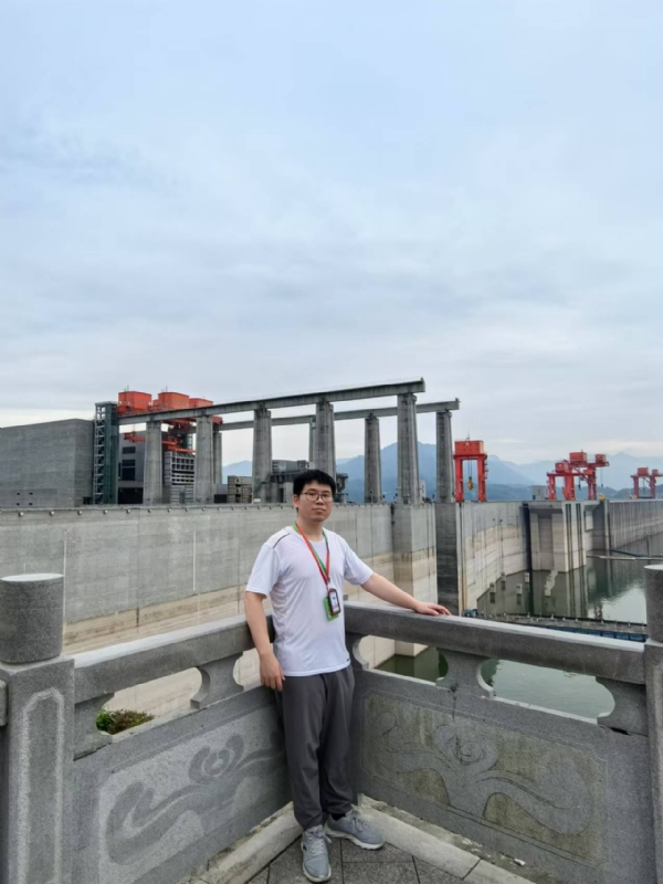 xhfsx的第一张照片--济宁相亲服务中心