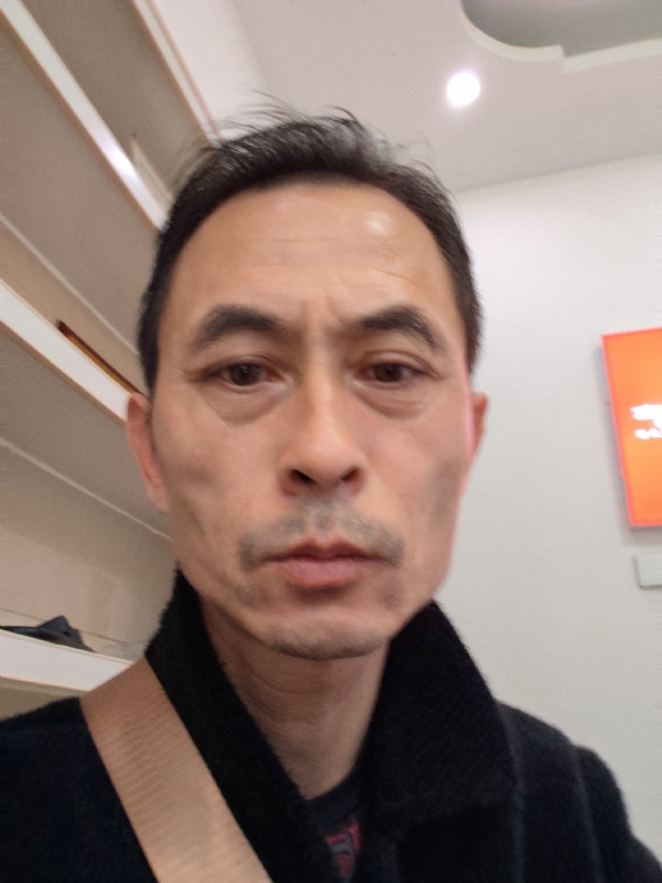 清晨阳光的第一张照片--济宁相亲服务中心
