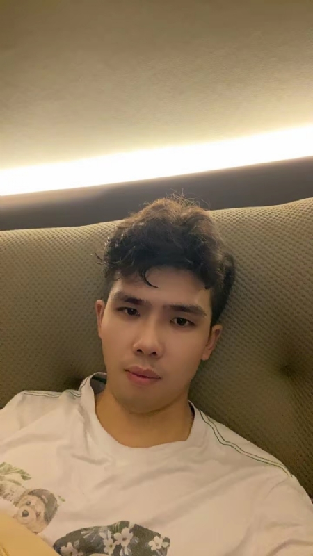 阿龙设计师的第一张照片--济宁相亲服务中心