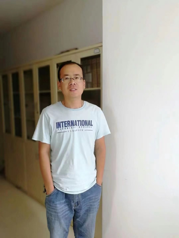 黄土麦田的第二张照片--济宁相亲服务中心