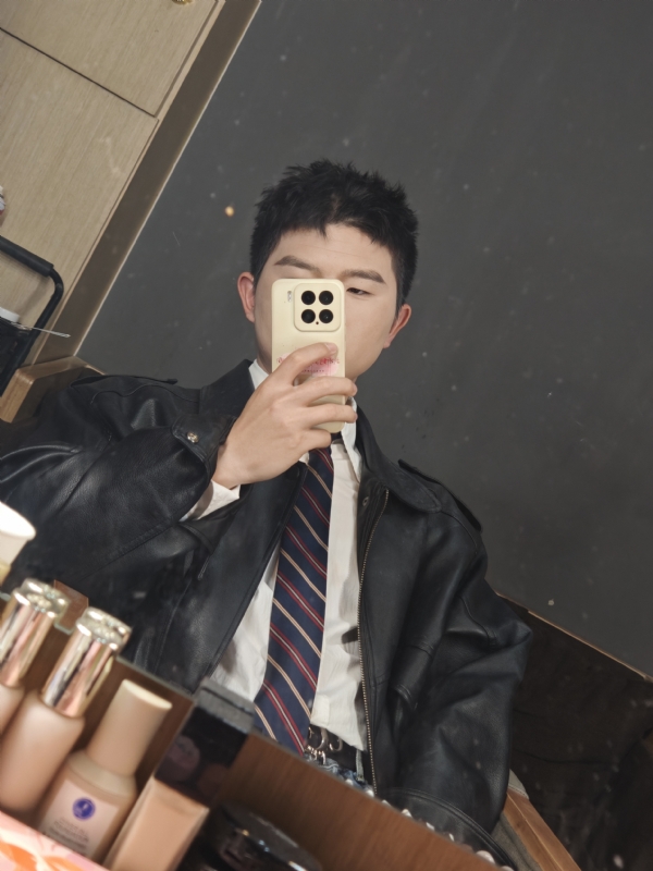 郝天翔的第一张照片--济宁相亲服务中心
