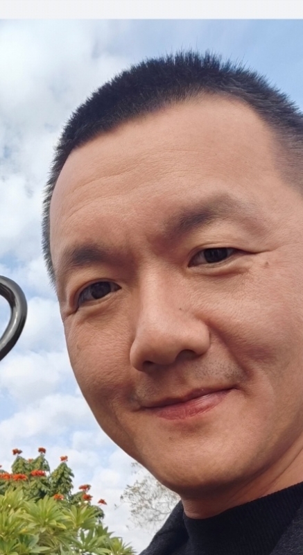 liang的第二张照片--济宁相亲服务中心