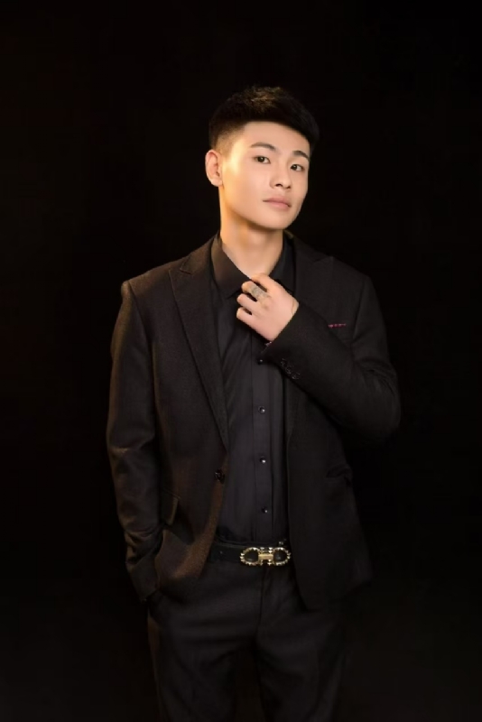 刘小船的第一张照片--济宁相亲服务中心