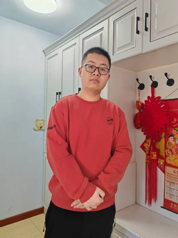 智慧的小胖的第一张照片--济宁相亲服务中心