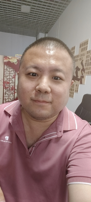 漫步星辰的第一张照片--济宁相亲服务中心