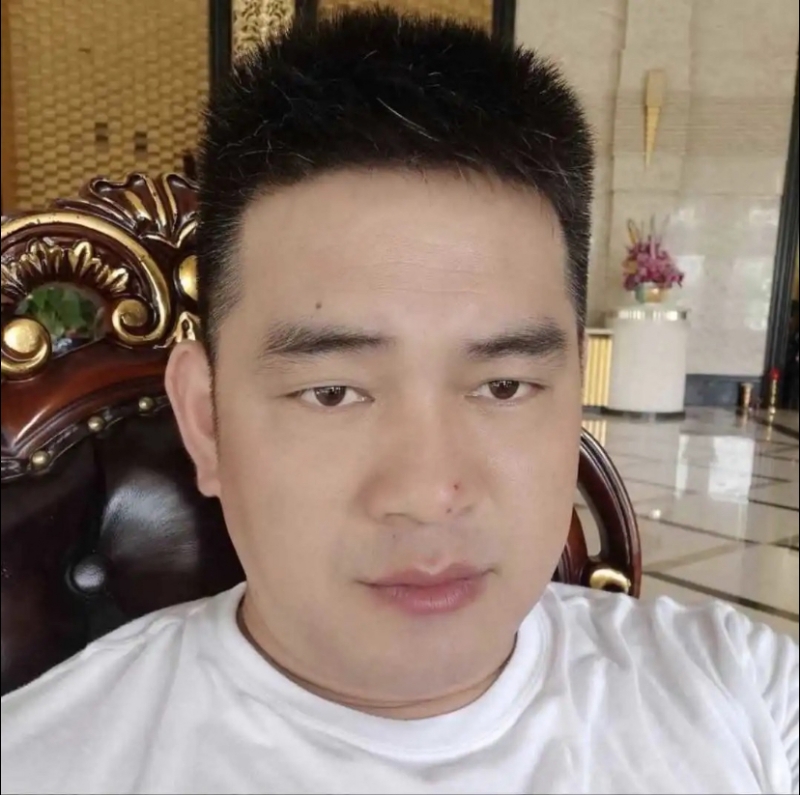 随风的第一张照片--济宁相亲服务中心