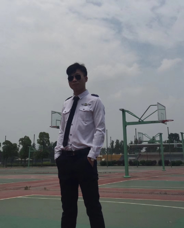 小贺的第一张照片--济宁相亲服务中心