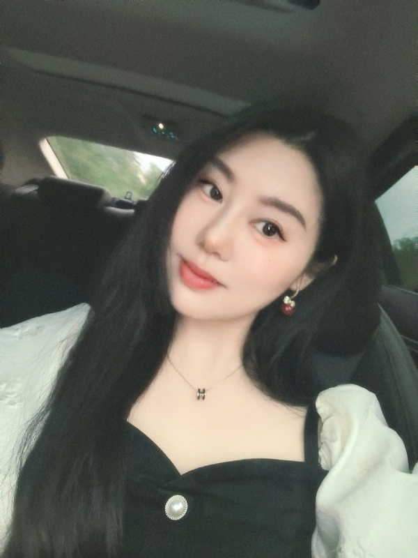 潇潇暮雨的第一张照片--济宁相亲服务中心