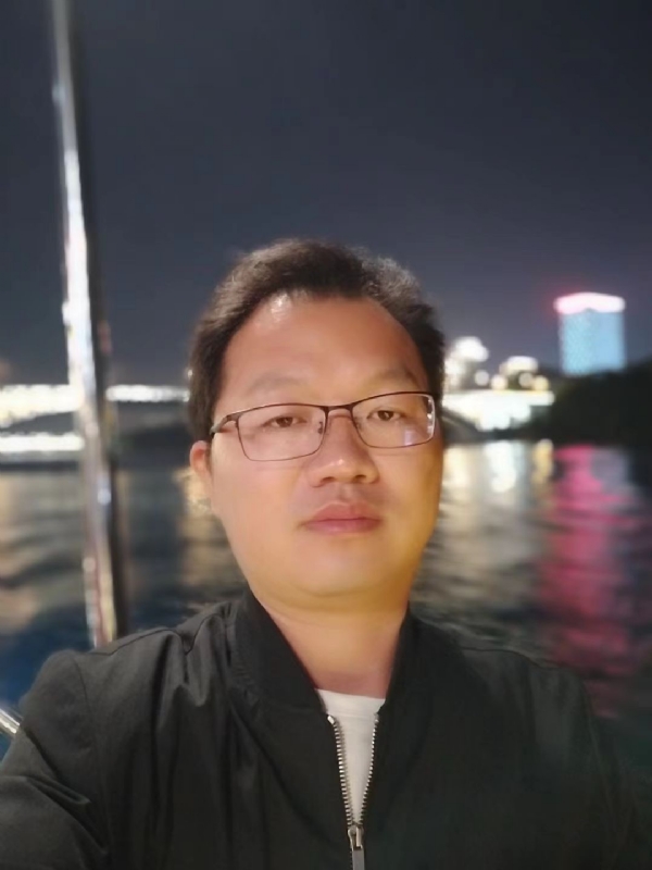 祝你平安的第一张照片--济宁相亲服务中心