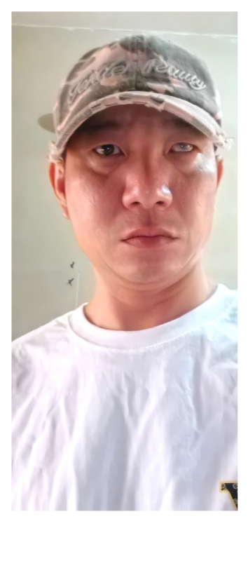 小心做人的第三张照片--济宁相亲服务中心