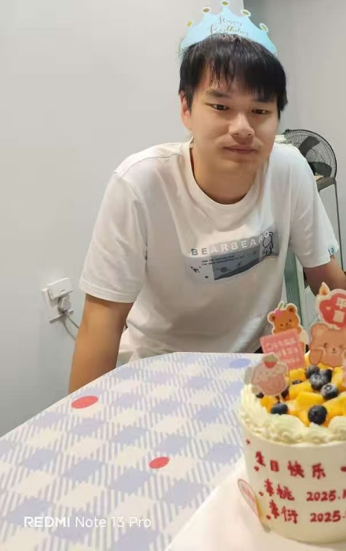 yan的第一张照片--济宁相亲服务中心