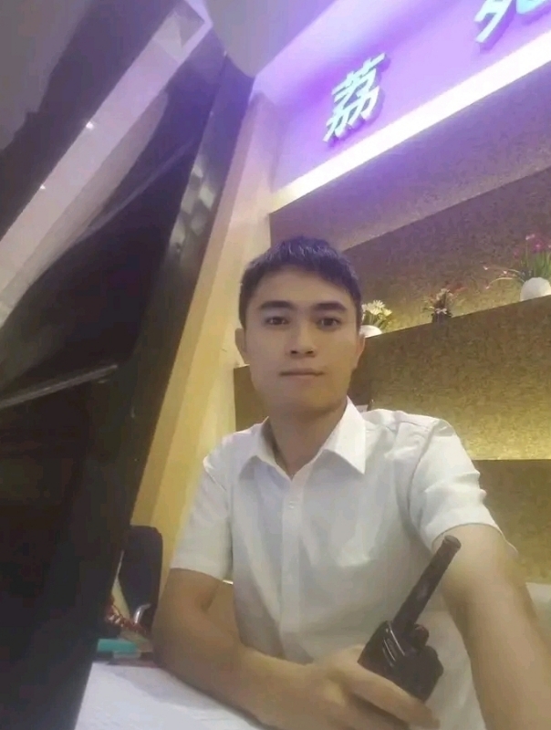 小叶的第二张照片--济宁相亲服务中心