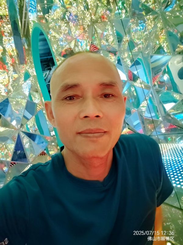 阿里睡不着的第二张照片--济宁相亲服务中心