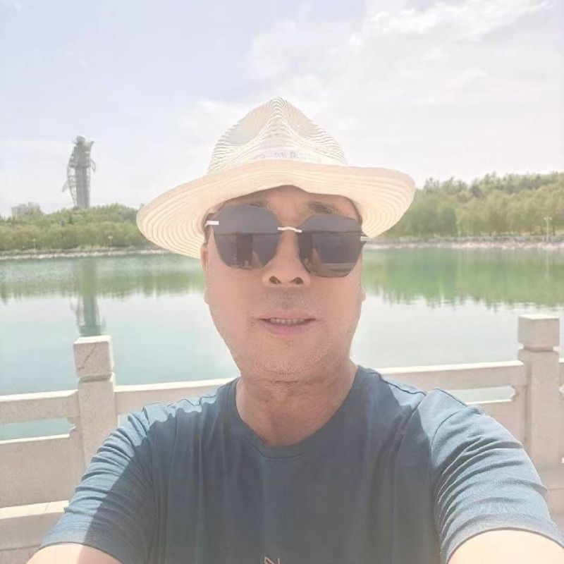 有钱人的第二张照片--济宁相亲服务中心