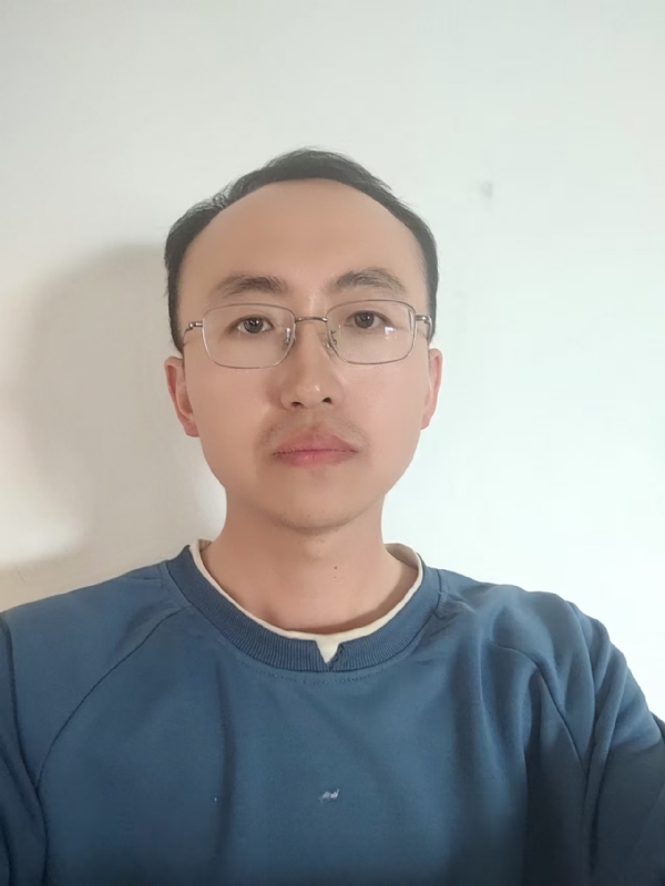 幕雨的第二张照片--济宁相亲服务中心