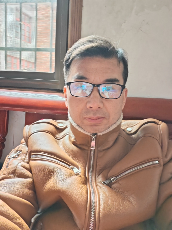 弹簧的第一张照片--济宁相亲服务中心