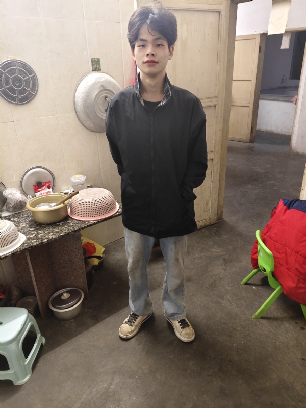 铭泽的第一张照片--济宁相亲服务中心