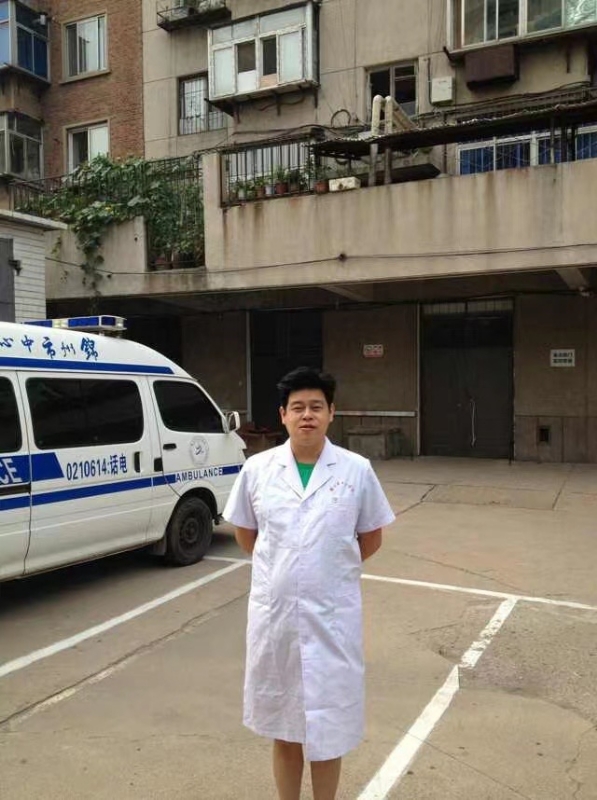 圣诞老人的第一张照片--济宁相亲服务中心