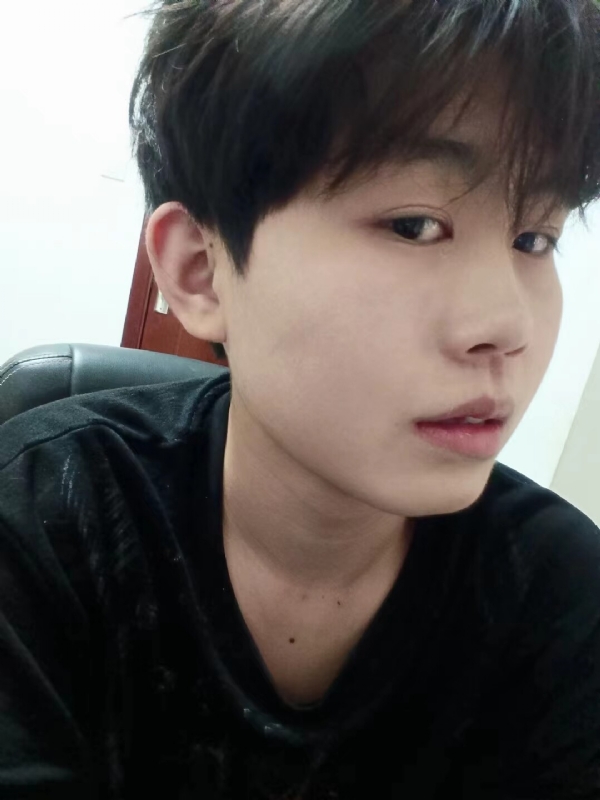 小鱼的第一张照片--济宁相亲服务中心