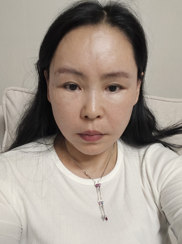 仁荷的第二张照片--济宁相亲服务中心