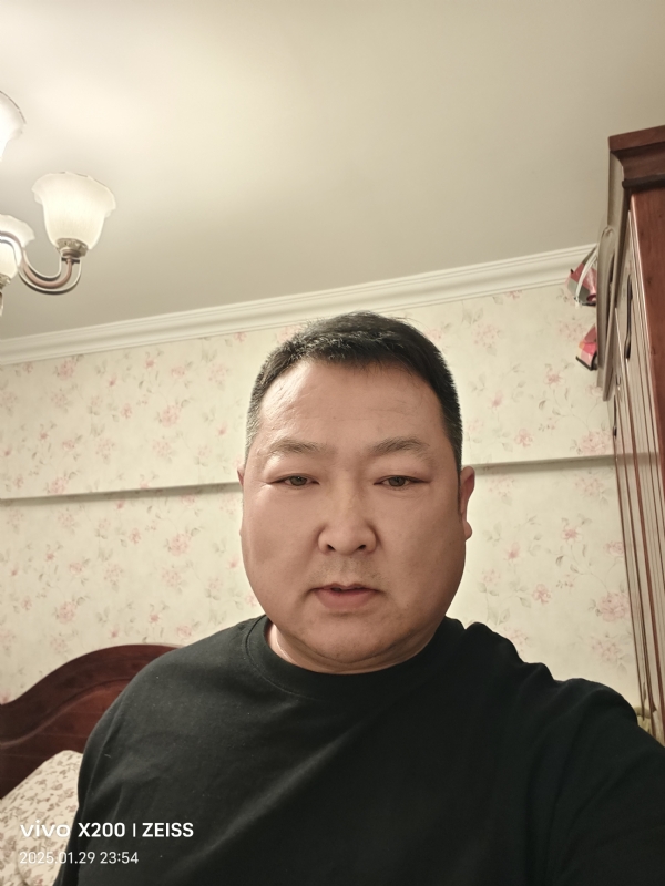 峰哥的第一张照片--济宁相亲服务中心