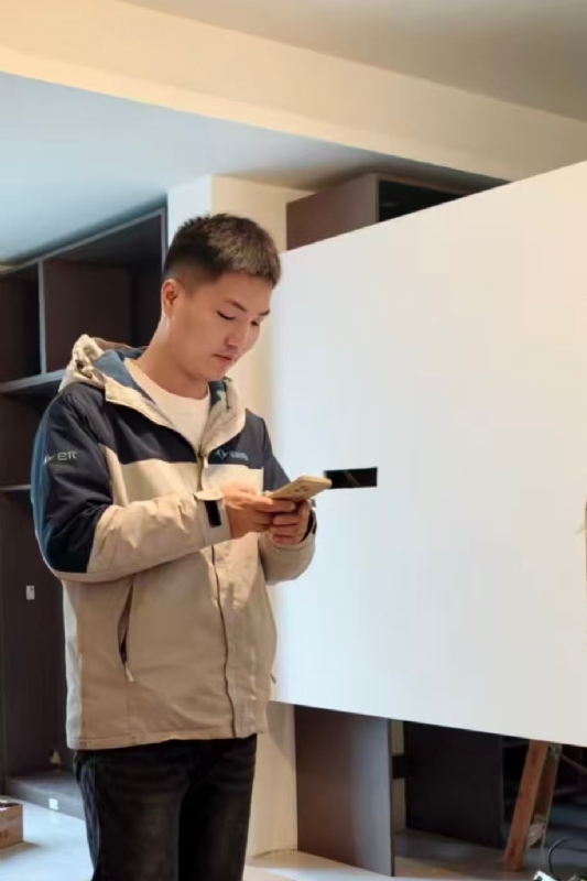 熊展的第一张照片--济宁相亲服务中心