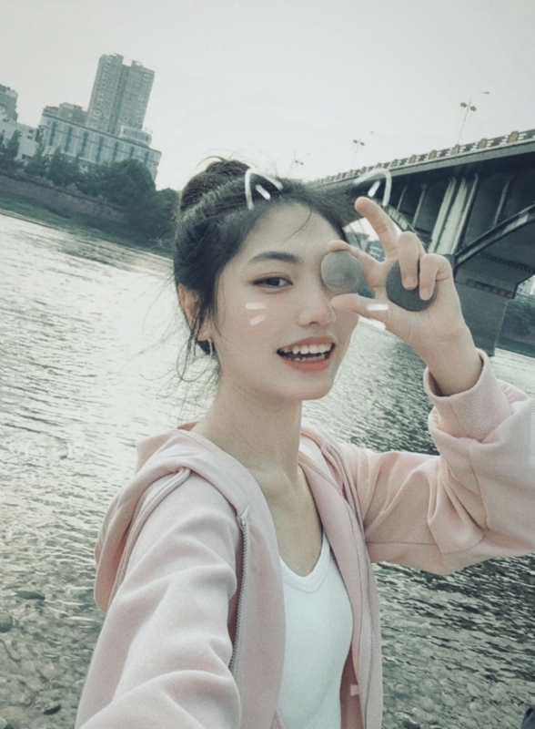 昭十晰的第二张照片--济宁相亲服务中心