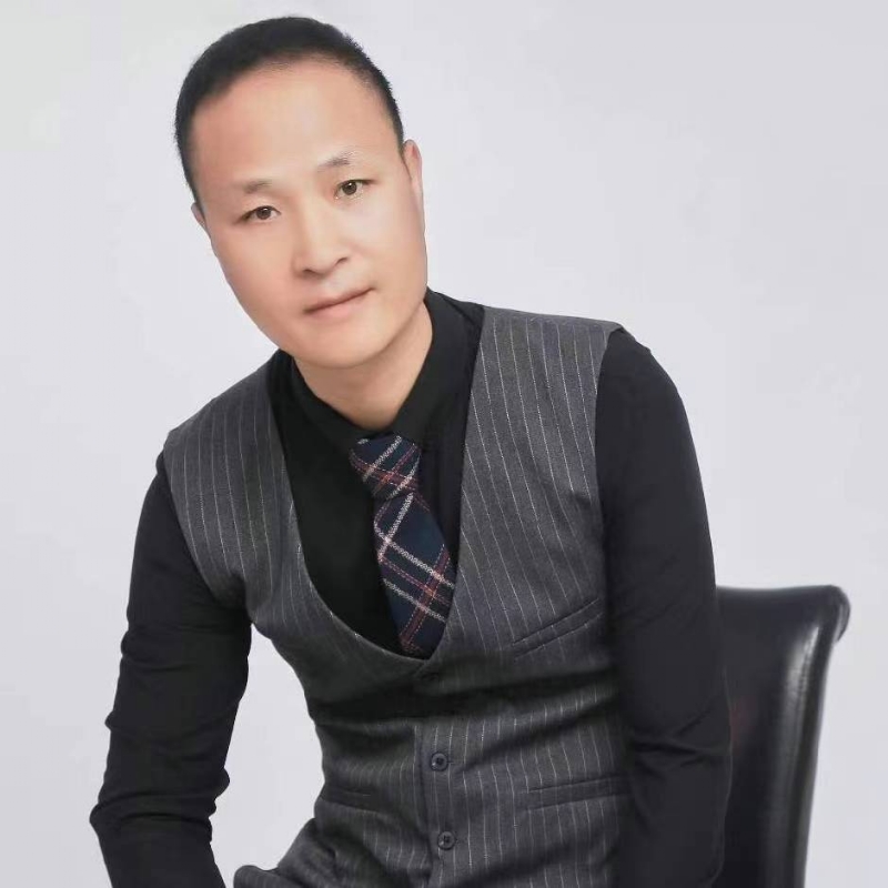 子昂的第四张照片--济宁相亲服务中心