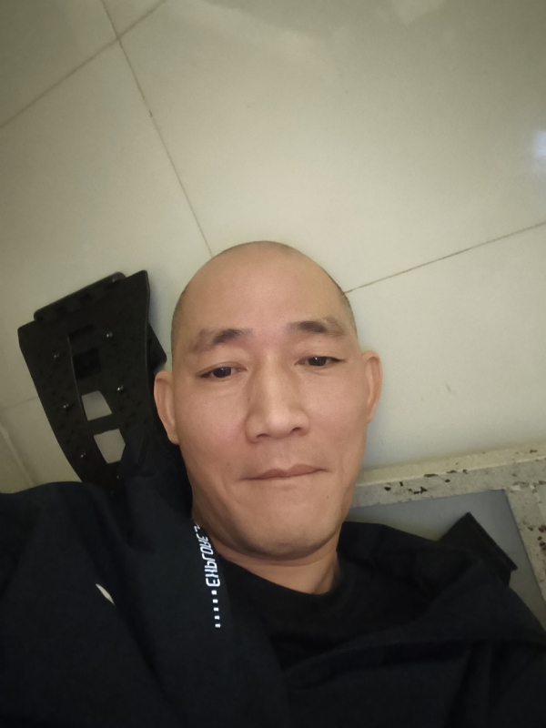 hdj的第一张照片--济宁相亲服务中心