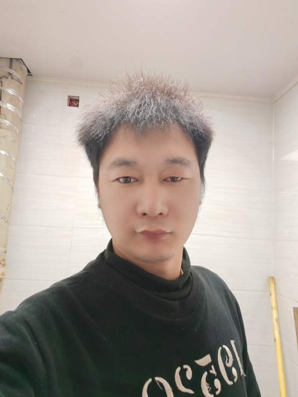 心与心的第一张照片--济宁相亲服务中心