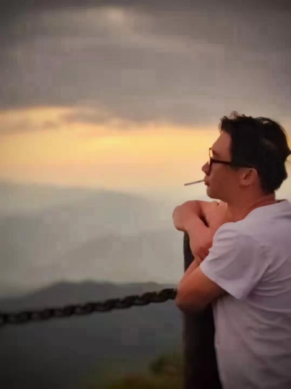 心有山海静而无边的第二张照片--济宁相亲服务中心